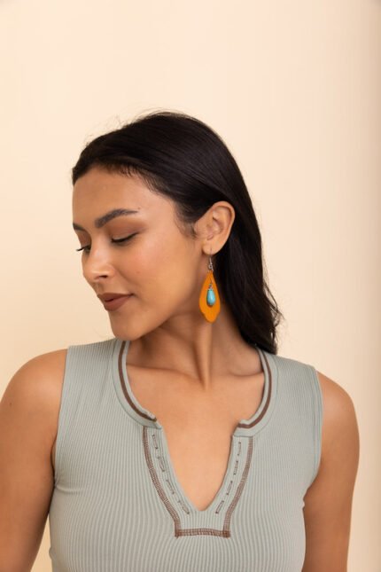 Solavita Leather Earrings with Turquoise Stone