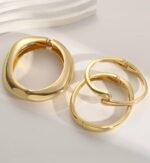 Chunky 14K Gold-Plated Stackable Bangles Set - Image 9