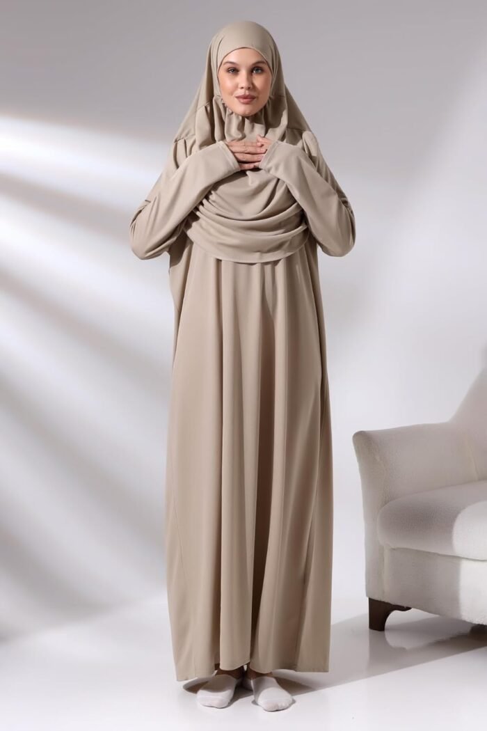 Islamic Gift Set: One-Piece Prayer Dress, Rug & Beads - Image 2