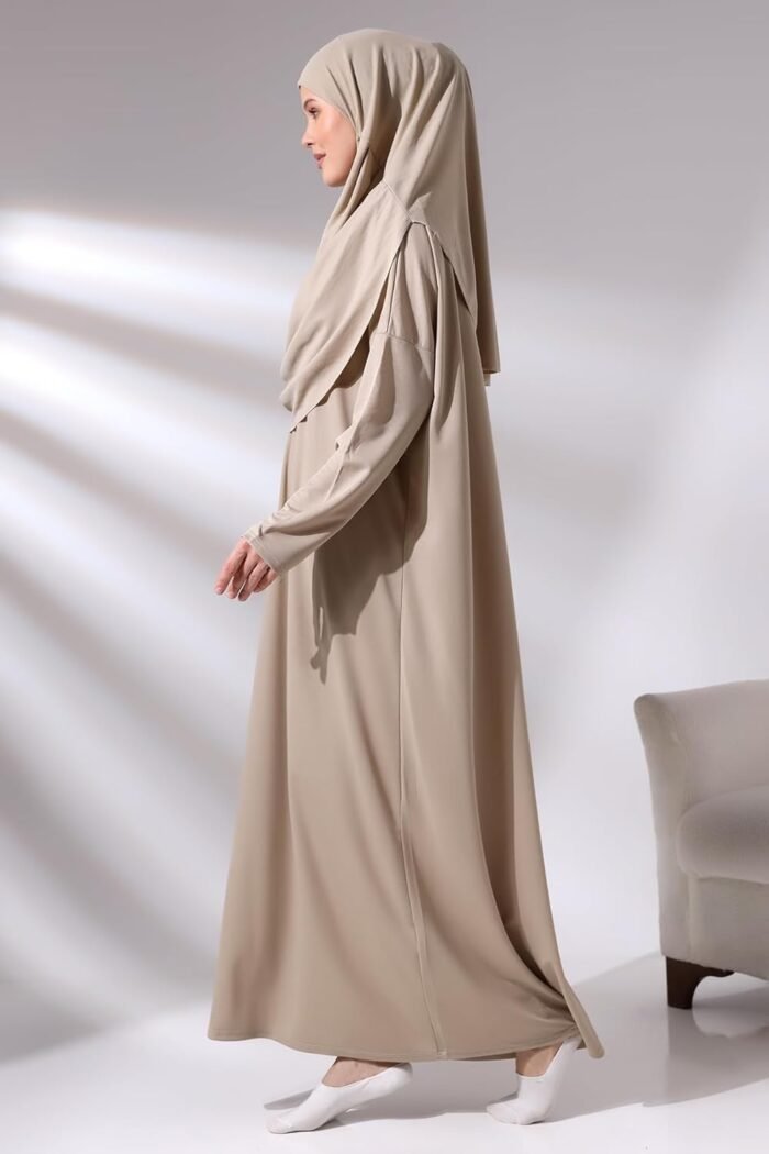 Islamic Gift Set: One-Piece Prayer Dress, Rug & Beads - Image 3
