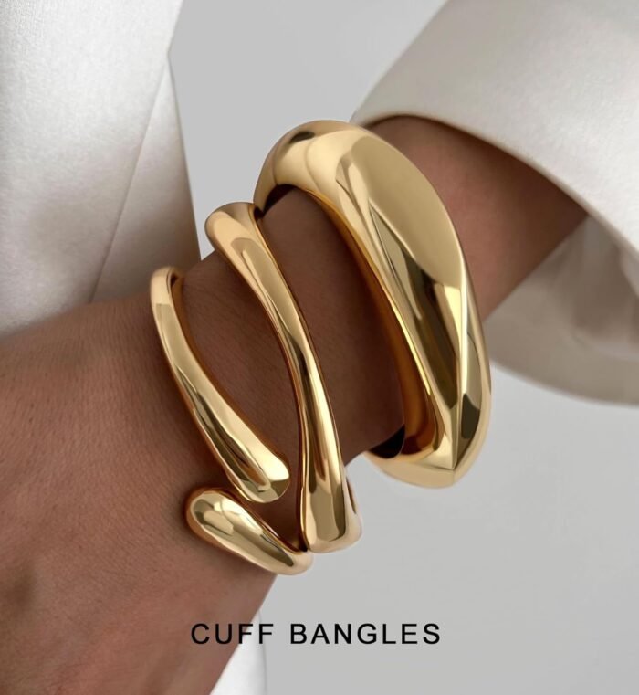 Chunky 14K Gold-Plated Stackable Bangles Set - Image 6